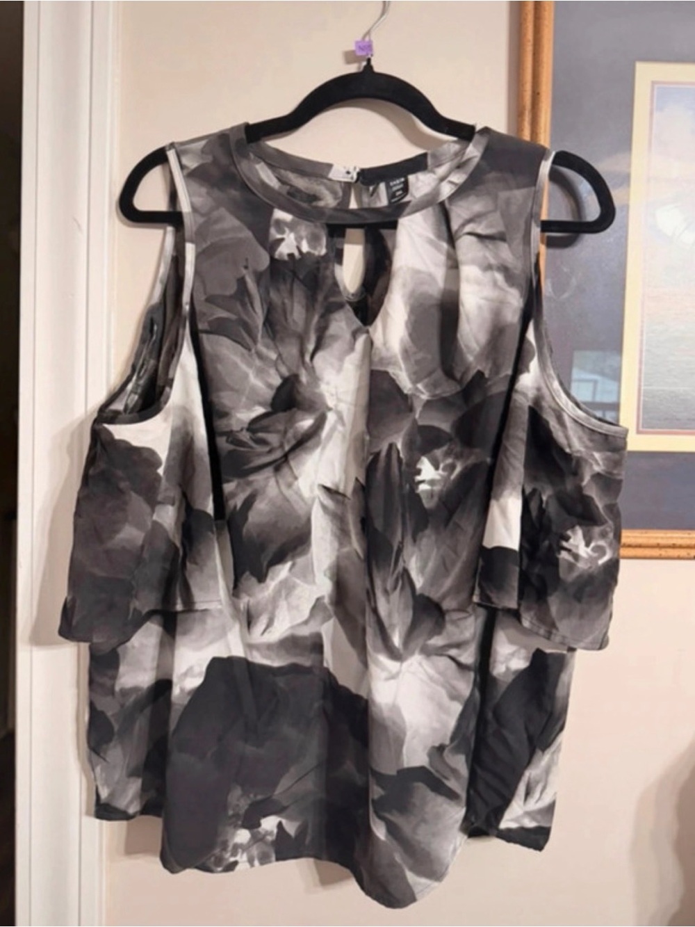 SHEIN Black & Gray Floral Cold-Shoulder Blouse